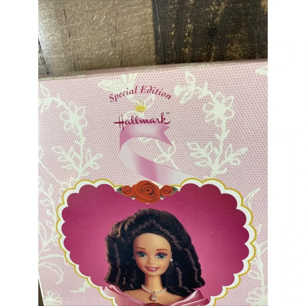 VINTAGE 1995 SWEET VALENTINE BARBIE DOLL HALLMARK 1st SPEC EDITION  NRFB‎ New